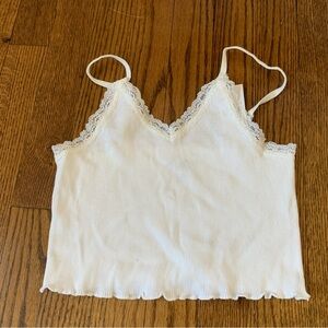 SOLD!! NWT New Brandy Melville White lace trim tank top #lace #crop top